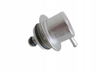 VOLVO S40 V40 regulator cisnienia paliwa 2,0T OE 9404583