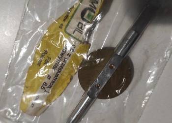 Oś przepustnicy przepustnica nadwymiarowa 8,5 mm FSO Polonez