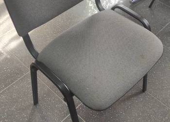 Zestaw 23 solidnych krzeseł konferencyjnych – biurowe / poczekalnia