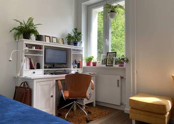 Drewniane biurko z nadstawką IKEA HEMNES (155x65 cm) – białe, b. pojemne