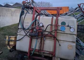 Opryskiwacz munckhof 21 metrów i 1000 litrów rozkładany hydraulicznie