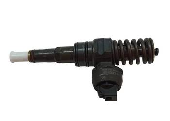 POMPOWTRYSKIWACZ 038130073BA 0414720216 1.9 TDI  Volkswagen Passat V  B5