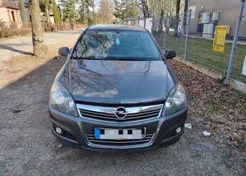 Opel Astra 1.4 benzyna niski przebieg 135tyś.