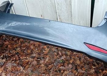 ZDERZAK TYLNY TYŁ TOYOTA AVENSIS T27