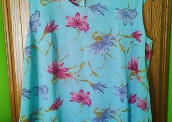 Przewiewna bluzeczka plus size