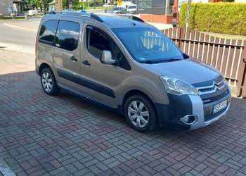 Citroen Berlingo B9 2010 1.6 HDI XTR 170tys 5L Bez DPF i dwómasu Rodzinny