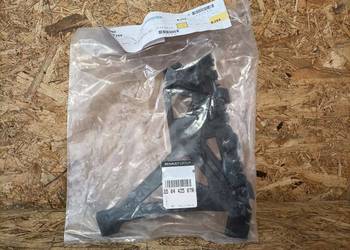 RENAULT TWINGO III ŚLIZG ZDERZAKA PRAWY TYŁ RENAULT TWINGO III ŚLIZG ZDERZAKA PRAWY TYŁ