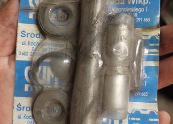 Zestaw naprawczy zwrotnic Fiat126p