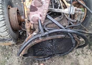 Skrzynia z mostem wózek hyster