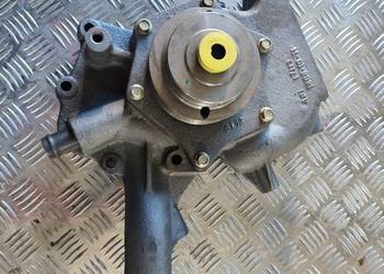 Pompa wody New Holland TM115 TM125 TM135 TM150 TM165 TM180