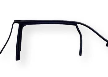 MERCEDES A-KLASA W176 Uszczelka szyby tyl lewa OE MERCEDES A-KLASA W176 Uszczelka szyby tyl lewa OE