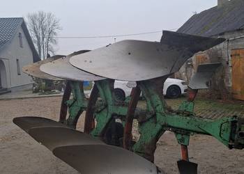 Pług 3 skibowy obrotowy non stop resor Charrues Duro kverneland