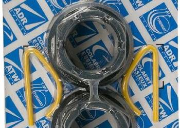 Zestaw nakrętek osi 70×2 9RDF7090