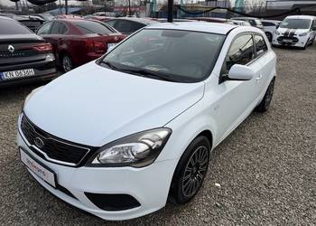 Kia cee'd fajny miejski samochód zarej w PL