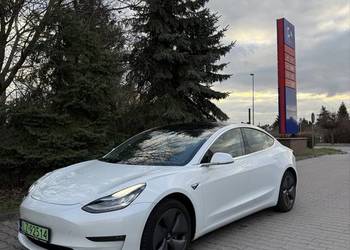Tesla model 3 dual motors AWD
