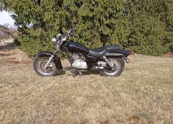 SUZUKI MARAUDER 125