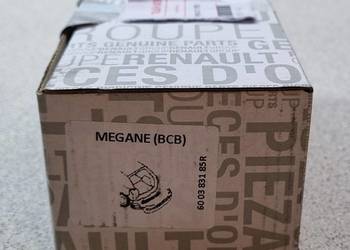 Zestaw montażowy tylnego zderzaka RENAULT MEGANE E-TECH ORYGINAŁ 600383185R