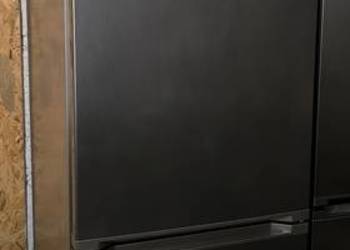 Lodówka Kernau USZKODZONA