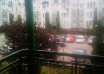 Siatka na balkon przeciw ptakom montaż BEZINWAZYJNY Warszawa Siatki Ptaki