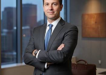 Grafiki, posty, opisu produktów, zdjęcia biznesowe