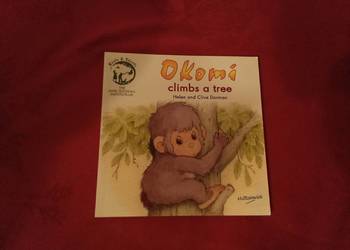 Okomi climbs a tree. Po angielsku!