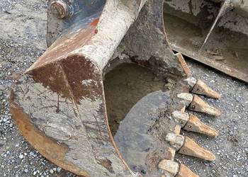 Łyżka strickland 105 CM  JCB 3CX JCB 4CX JCB 8080 JCB 86C-1