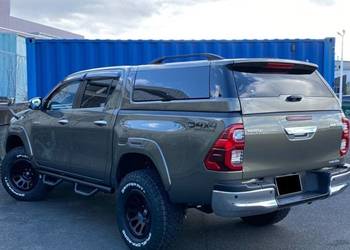 abudowa paki Hardtop Toyota Hilux 2015+boki Szyby podnoszone do góry