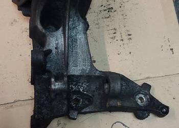 Łapa Podpora Alternatora 1.6 hdi Numer 9659200880