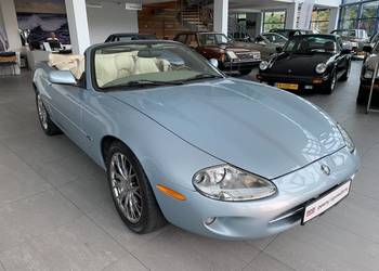 Jaguar XK 8 4.0 284 KM
