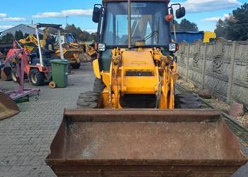 Koparko-ładowarka 2CX