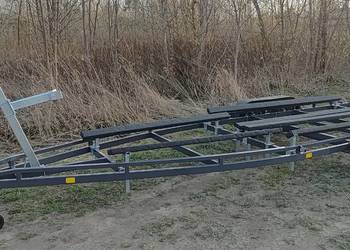 Przyczepa podłodziowa 7m niehamowana dwuosiowa