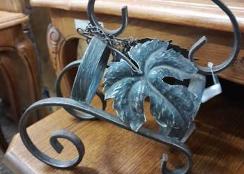 Koszyk na wino metaloplastyka