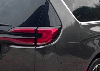 CHRYSLER PACIFICA LIFT LAMPy TYŁ Przeróbka usa na eu