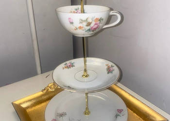 trzy poziomowa patera porcelanowa z motywem kwiatów złota bavaria