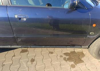 Drzwi Gołe Przód Prawy Niebieskie Audi A4 B5 (a-23)