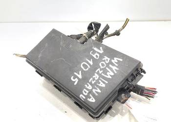 SKRZYNKA BEZPIECZNIKÓW MAZDA 3 3M5T-14A142-AB Hatchback 03-09 1.6 109K