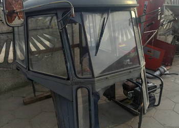 Kabina do ciągnika C411