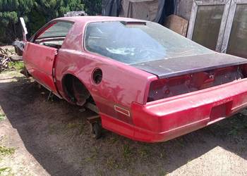Pontiac Firebird Trans AM GTA WS6 karoseria 1988 r. 5.7 L