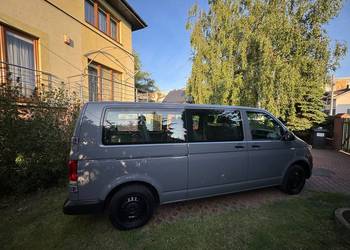 Volkswagen transporter 9os. 2018 rok, skrzydełka