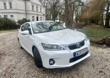 Lexus CT200h