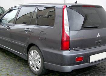 Szyba boczna z drzwi Mitsubishi Lancer VII 03-08 przód tył