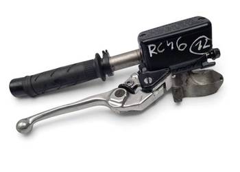 PRAWA KIEROWNICA POMPKA HAMULCOWA Honda VFR 800 98-02r RC46 Klamka