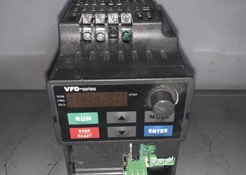 Falownik Delta VFD004E21T 400W