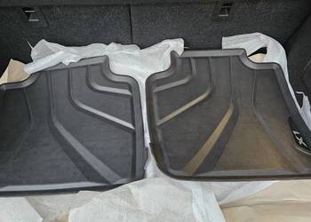 Okazja! Nowe Dywaniki BMW X1 U11 F49 OE oryginalne BMW 51475A26869 tylne