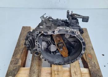 Mini Cooper R53 R56 1.6 D SKRZYNIA BIEGÓW 7568721 CIN manualna
