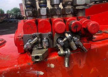 Manitou 928 Rozdzielacz Hydrauliczny