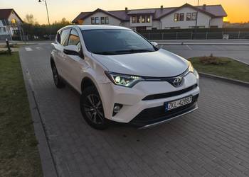 SPRZEDAM TOYOTA RAV4