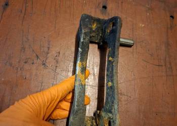 Jarzmo hamulcowe prawy przód Mazda 6 GG GY 2.0 CITD diesel 283mm