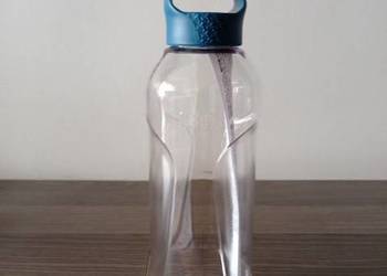 Bidon turystyczny Quechua Ecozen® zakręcany 0,8 l