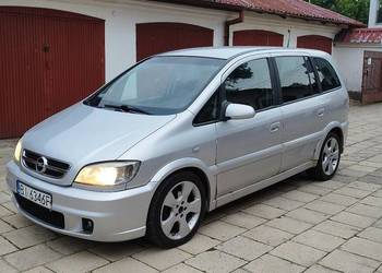 Opel Zafira OPC